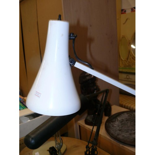 438 - VINTAGE WHITE ANGLEPOISE DESK LAMP