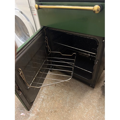 454 - FREESTANDING RANGEMASTER 55 GAS COOKER IN BLACK AND GREEN