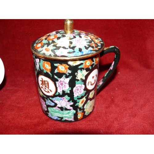 277 - 3 ORIENTAL CERAMIC LIDDED MUGS