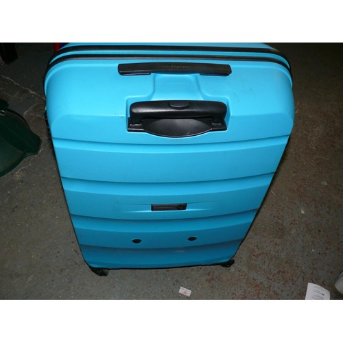 395 - LARGE TURQUOISE HARDSHELL TROLLEY SUITCASE BY AMERICAN TOURISTER