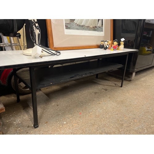 451 - RETRO MELAMINE COFFEE TABLE WITH BLACK METAL LEGS