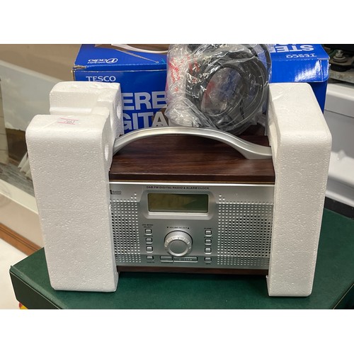 445 - TESCO STEREO DIGITAL RADIO