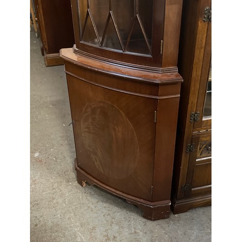 469 - MAHOGANY CORNER CUPBOARD WITH ASTRAGAL GLAZING TO TOP HALF