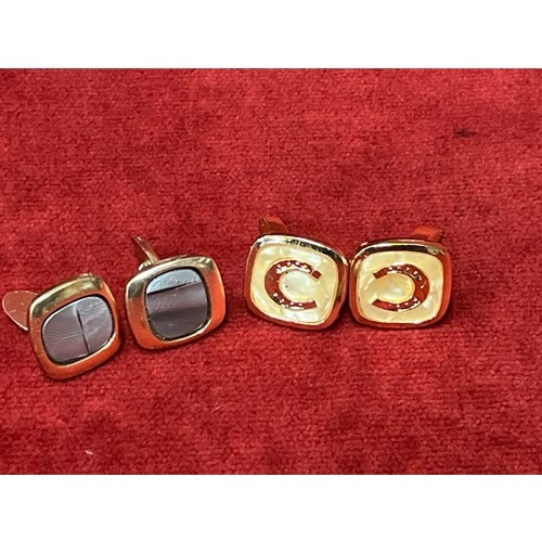 8 - 5 PAIRS OF VINTAGE CUFFLINKS INCLUDING SQUARE TIGERS EYE