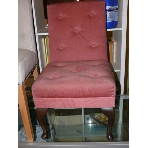 510 - CONTEMPORARY OATMEAL UPHOLSTERED BEDROOM CHAIR WITH BUTTON BACK PLUS A PINK UPHOLSTERED NURSING CHAI... 