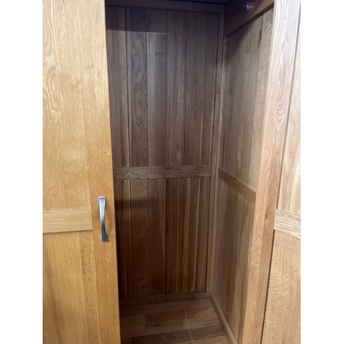 492 - LARGE LIGHT OAK 2 DOOR WARDROBE WITH DRAWER BELOW, MISSING HANGING RAIL