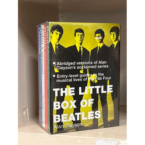 78 - THE LITTLE BOX OF BEATLES - BITE SIZED BIOGRAPHIES OF EACH BEATLE - SEALED