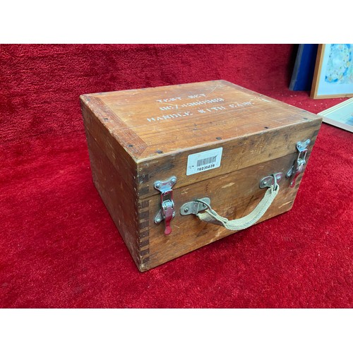 229 - Test Set GC/4360563 in wooden box.
A vintage cased MOD electrical test meter for volts, millivolts, ... 