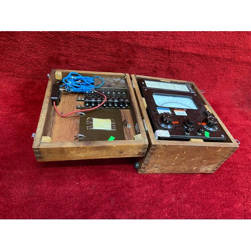 229 - Test Set GC/4360563 in wooden box.
A vintage cased MOD electrical test meter for volts, millivolts, ... 