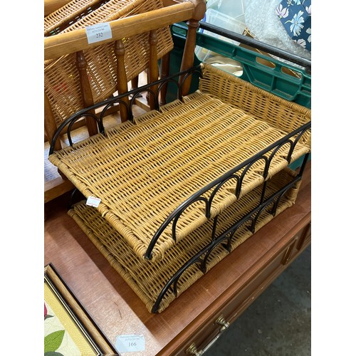 232 - WOODEN MAGAZINE RACK, WICKER TISSUE BOX COVER AND A WICKER AND METAL 2 TIER TRAY