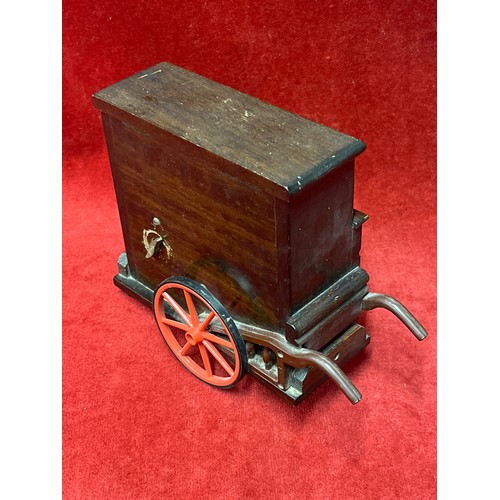 6 - A VINTAGE TALLENT OF OLD BOND STREET MUSICAL (WORKING) JEWELLERY BOX IN THE SHAPE OF A BARREL ORGAN