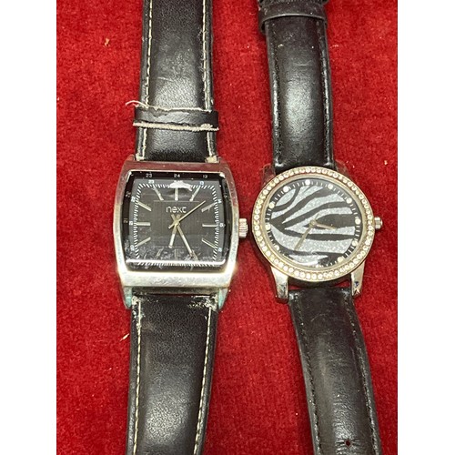 46 - 4 VINTAGE GENTS WATCHES INCLUDING SEKONDA, BEN SHERMAN & NEXT