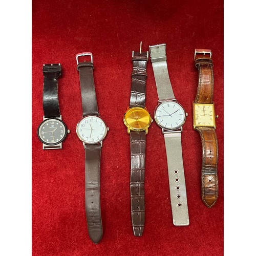 47 - 11  LADIES AND GENTS WATCHES INCLUDING ACCURIST, LORUS ETC