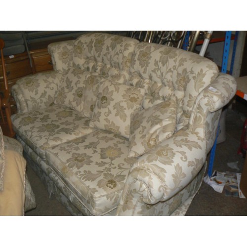 489 - LARGE CREAM/OLIVE 2 SEATER SOFA