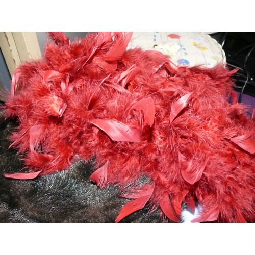 267 - LADIES BROWN FAUX FUR HAT WITH HAT BOX AND A RED FEATHER BOA