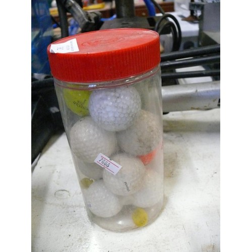 361 - REGIN REGK30 HAND PUMP AND A TUB OF GOLF BALLS