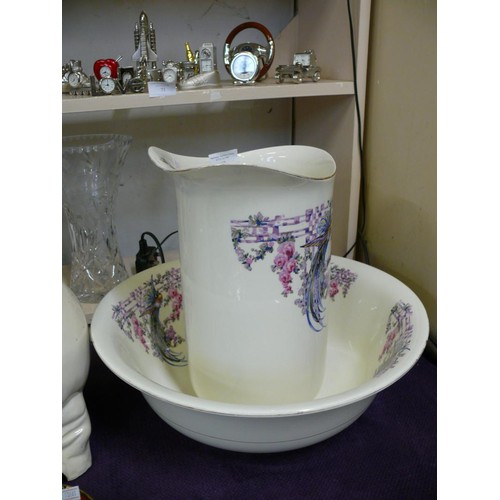 60 - LARGE CERAMIC JUG AND BOWL SET WITH BIRD OF PARADISE DESIGN