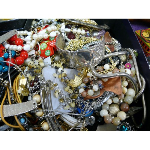 111 - NICE BOX OF MIXED COSTUME JEWELLERY