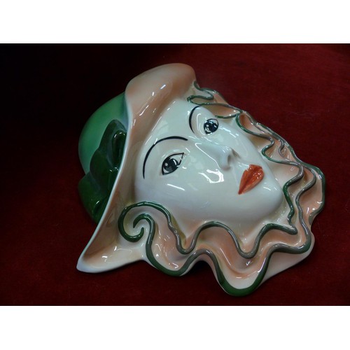 116 - CERAMIC ART DECO CROWN DEVON LADY PLAQUE