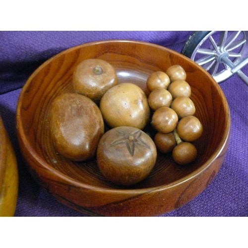 124 - 3 WOODEN TREEN FRUIT BOWLS PLUS A SELECTION OF WOODEN FRUIT