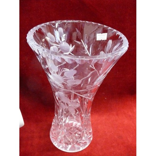 70 - A LARGE GOOD QUALITY CRYSTAL VASE, BLACK WEDGWOOD JASPERWARE TRINKET POT AND A CERAMIC TOILET WITH F... 