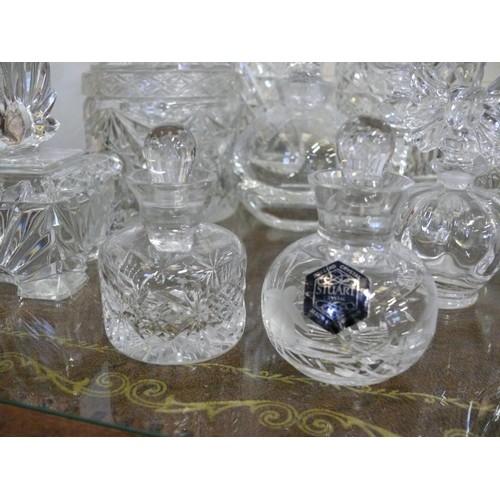 133 - STUART CRYSTAL SCENT BOTTLE PLUS FURTHER SCENT BOTTLES AND OTHER CRYSTAL ITEMS VASES ETC