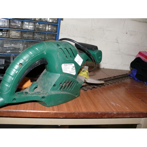 175 - HEDGE TRIMMER AND A HEAT GUN