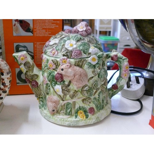 225 - 6 NOVELTY CERAMIC TEAPOTS FROM 'THE VILLAGE COLLECTION' BY ANNIE ROWE WINE MERCHANT, GREENGROCERS, F... 