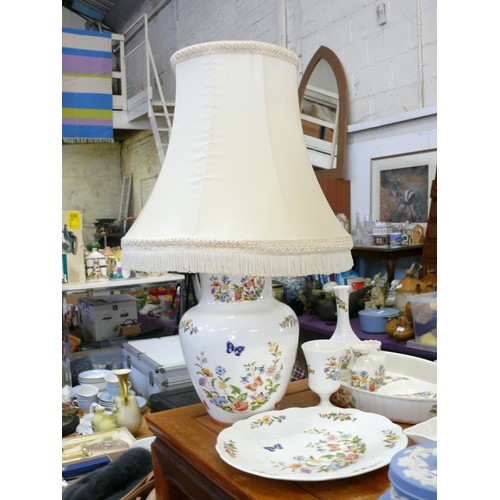 235 - LARGE AYNSLEY COTTAGE GARDEN TABLE LAMP PLUS SERVING PLATES AND VASES