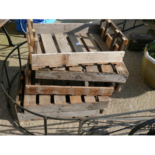 296 - 4 POTATO TRAYS