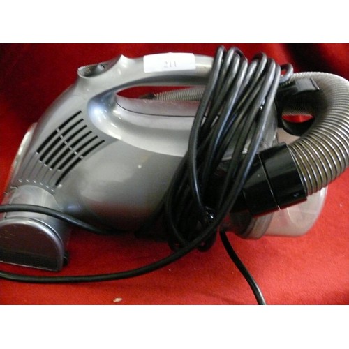 211 - THE HUNTER HOME-TEK SMALL VACUUM CLEANER