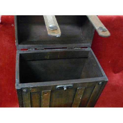 222 - WOODEN TWIN BOTTLE BOX WITH LEATHER BANDING