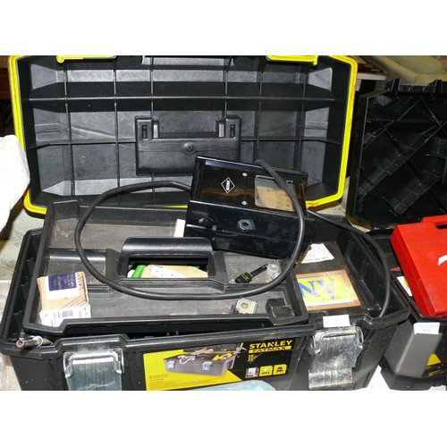 418 - OFTEC ENGINEERS TEST KIT FOR OIL BOILER SERVICING INCLUDING A BRIGON FLUE GAUGE, ANTON PRESSURE AND ... 