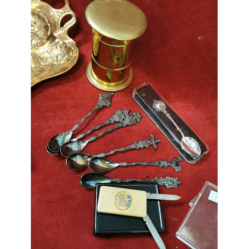 122 - COPPER CRUMB PAN AND BRUSH, ROYAL AIRFORCE PEN KNIFE, COMMEMORATIVE SPOONS AND A BRASS PIN DISH