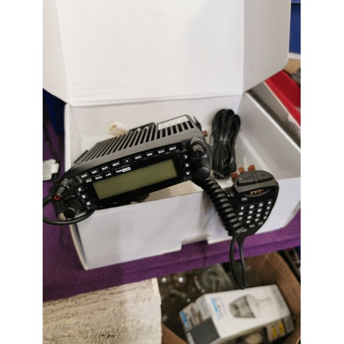 136 - QUAD BAND TRANSCEIVER TH-9800 BOXED