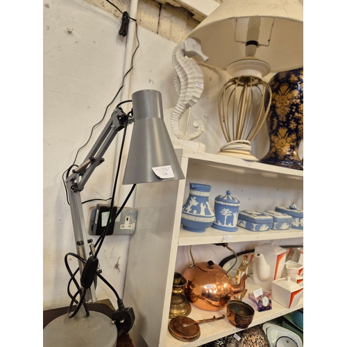 134 - LARGE TABLE LAMP, ANGLEPOISE STYLE LAMP AND A SEAHORSE