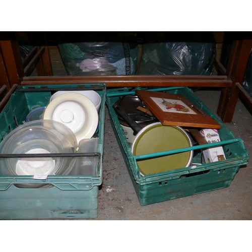 263A - 4 CRATES AND A BOX OF KITCHENWARE ETC (CRATES NOT INCLUDED)