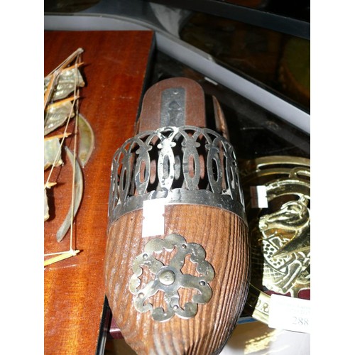 288 - A SHELL SHIP ON A WOODEN PLAQUE, 2 HORSE BRASSES AND A WOOD AND SILVER PLATE CLOTHES BRUSH AND HOLDE... 