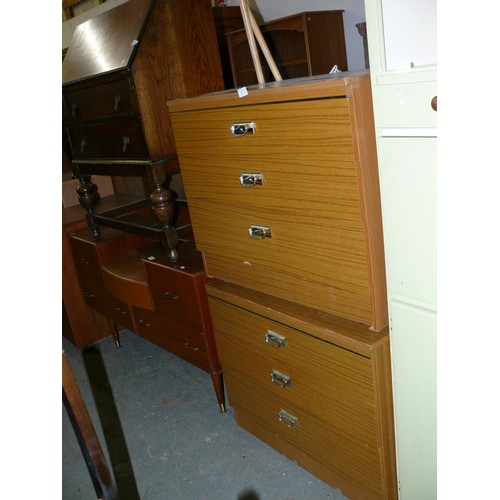 320 - PAIR OF RETRO 3 DRAWER CHEST OF DRAWERS