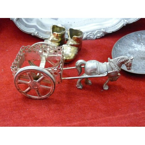 106 - GOOD SELECTION OF VINTAGE METALWARE HORSE AND CART, BRASS BOOTS, TRAYS ETC