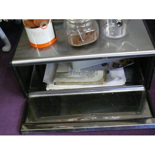 145 - BREADBIN AND KITCHEN STORAGE TINS