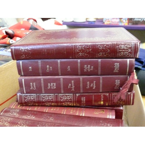 207 - BOX OF HARDBACK BOOKS - CLASSIC NOVELS & READERS DIGEST CONDENSED BOOKS