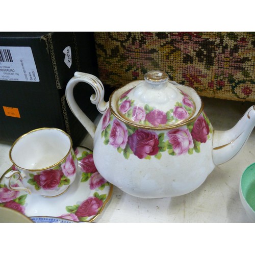 224 - MIXED VINTAGE CHINA INC EDWARDIAN TEA SET, MEAT PLATTER IN LIBERTY BLUE 