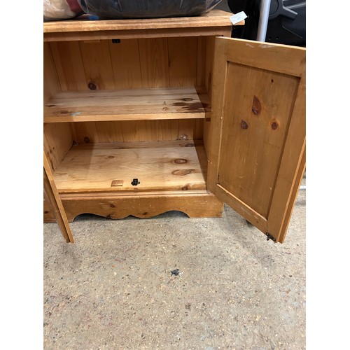 403 - LOW PINE CUPBOARD WITH 4 DOORS