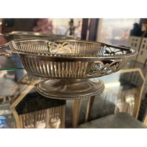 57 - A S/PLATE BON BON DISH AND CAKE SLICE