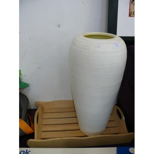 Lot 120       