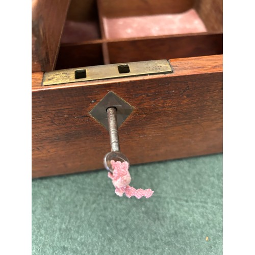 7 - A VICTORIAN MAHOGANY JEWELLERY OR SEWING BOX WITH INNER TRAY AND PINCUSHION PANEL TO INNER LID