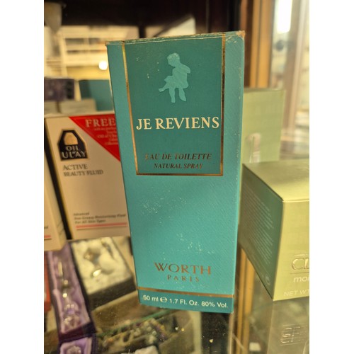 53 - CLINIQUE MOISTURE ON-CALL AND MILD FACIAL SOAP PLUS JE REVIENS EAU DE TOILETTE NATURAL SPRAY AND 2 X... 