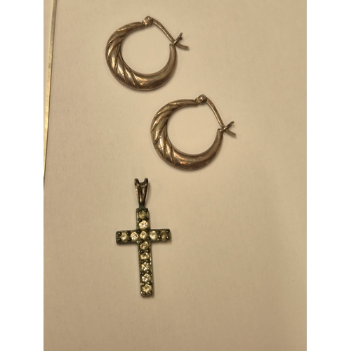 34A - COLLECTION OF 925 SILVER - 2 NECKLACES, A PENDANT AND A PAIR OF EARRINGS