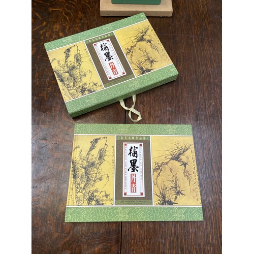 55 - Chinese postal stamp history books - 
The colour illustrated stamp catalogue of China (1878-1949) Se... 